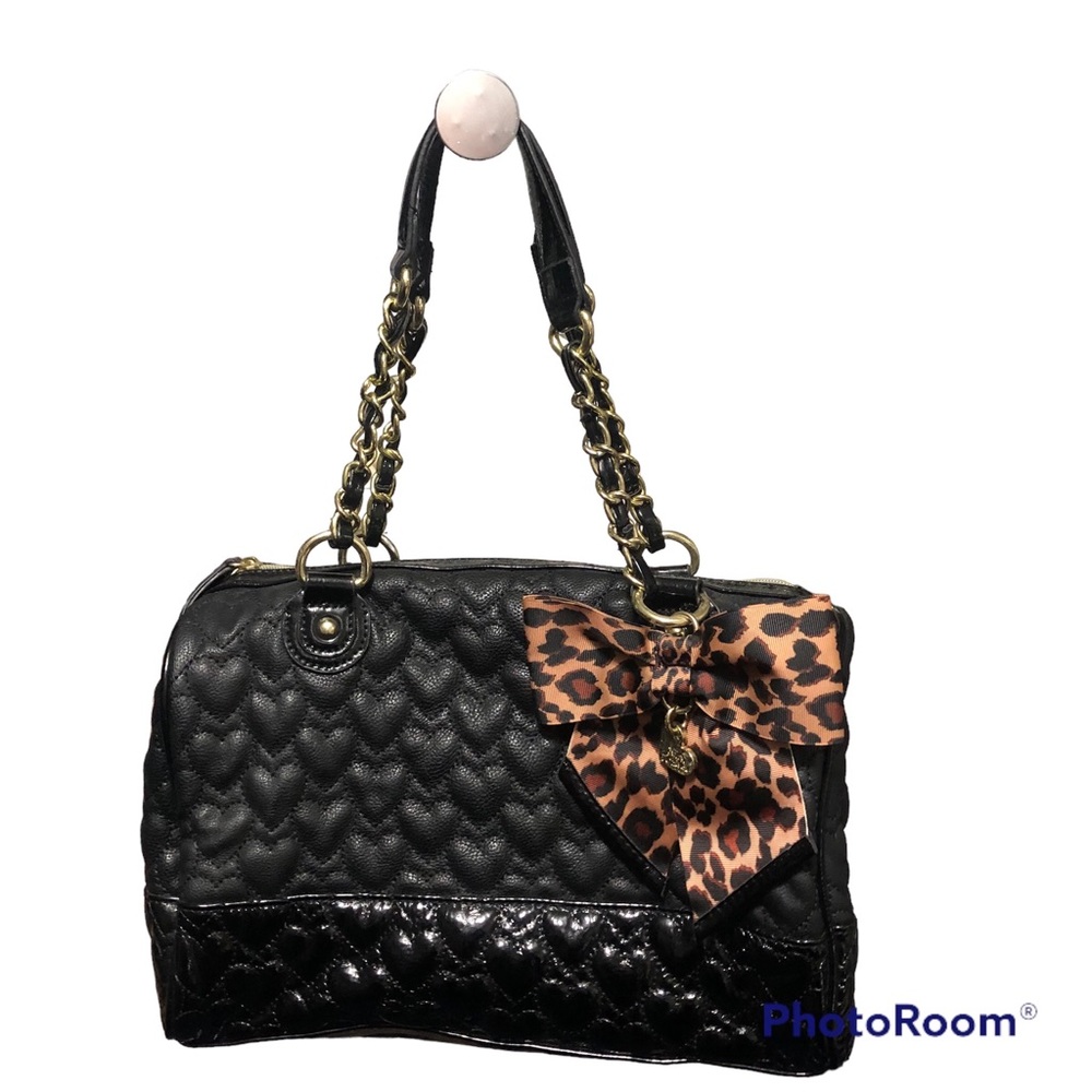 Betsy Johnson Quilted Heart Black Barrel Bag Gold Accents Leopard Bow
